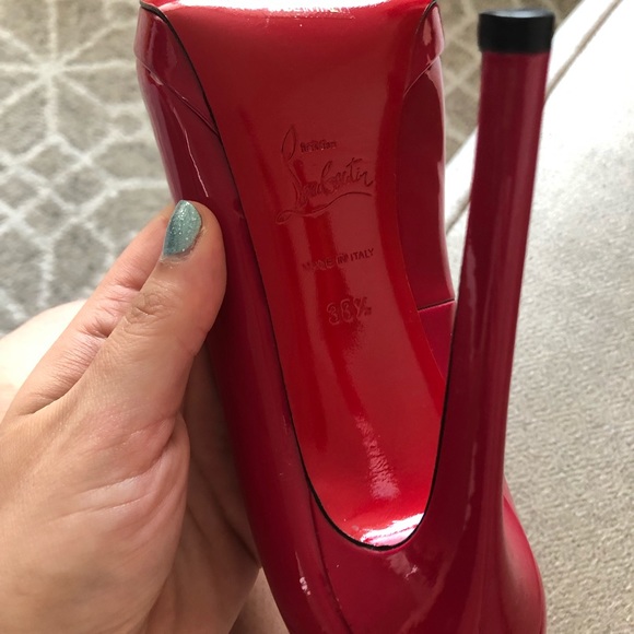 SALE Christian Louboutin Pigalle Plato Pumps 8.5 - Picture 5 of 7